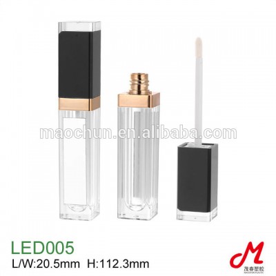 Luxury Empty packaging lip gloss with led light and mirror